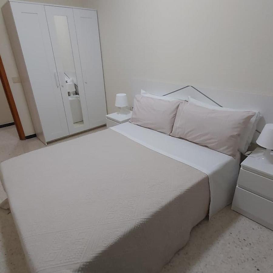 Rosyshome102 Vecindario  Kültér fotó